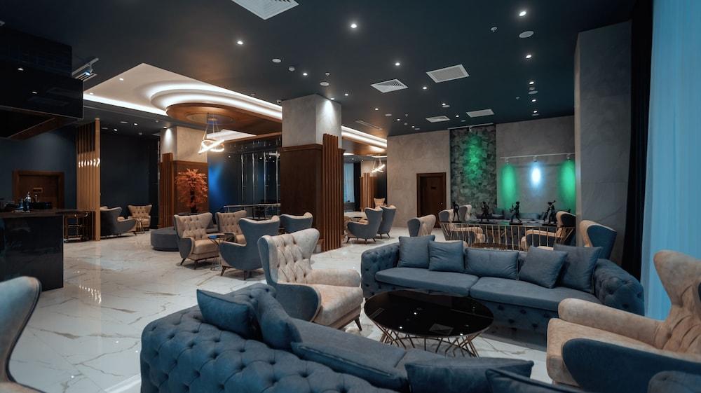Midtown Hotel Baku Ngoại thất bức ảnh